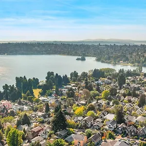 Sunnyside On , Seattle United States